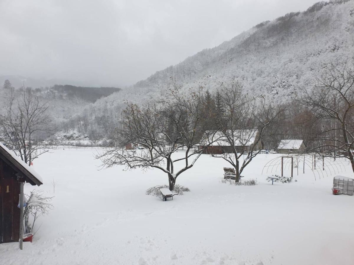 Отели типа «постель и завтрак» Etno Konak MB Колашин-6